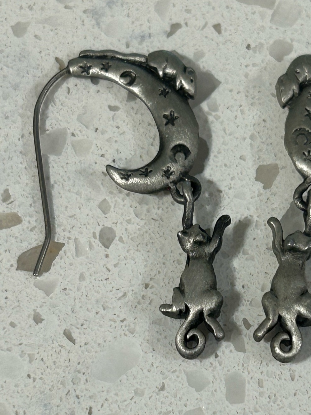 Cat & mouse moon earings